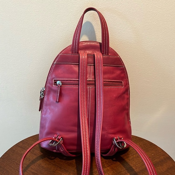 Tignanello  Backpack Mini  bag  genuine leather  Red wear as sling back  10” EUC - Picture 8 of 17